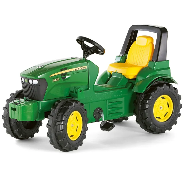 John Deere FarmTrac traktors ar pedāļiem, 3–8 gadi