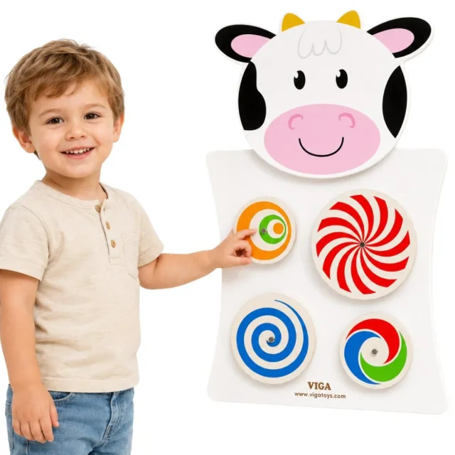 Koka sienas manipulāciju tāfele “Govs” Montessori
