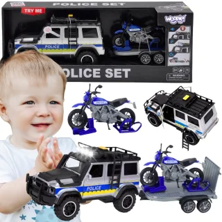 Apvidus policijas auto ar motocikla piekabi
